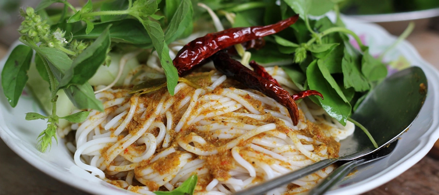 کانوم جین (Khanom Jeen)