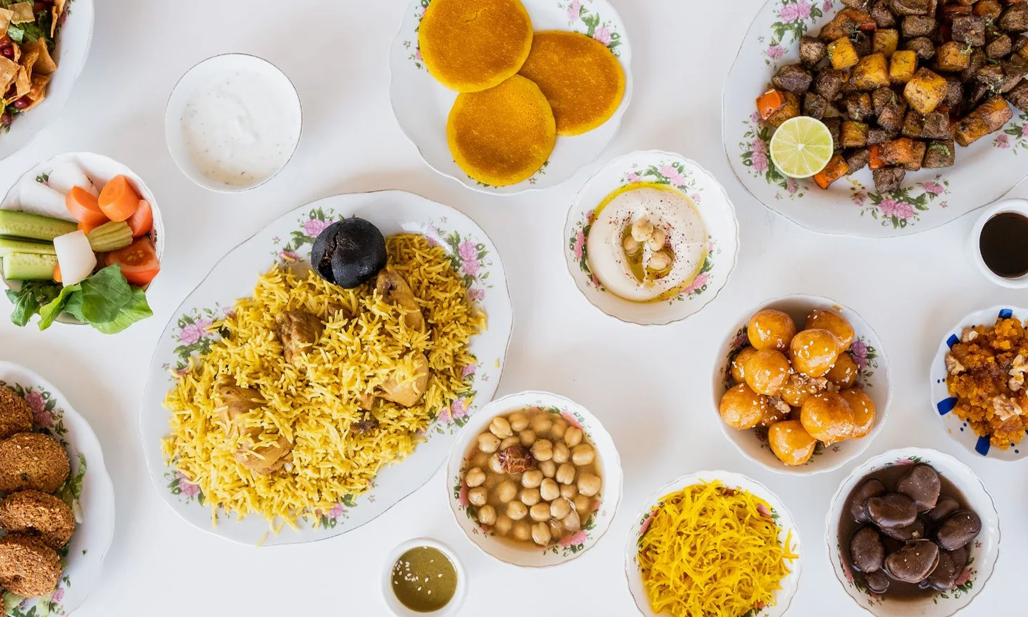 ۸ غذای محبوب امارات